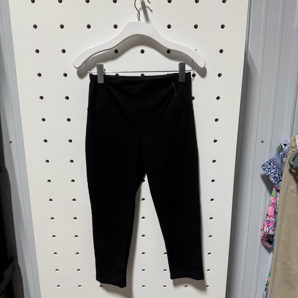 Tribal Cropped Black Leggings Size M